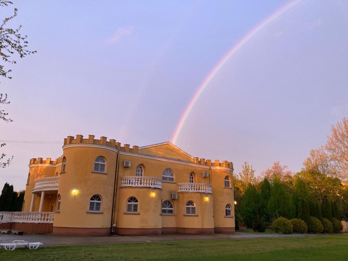 Kastely Panzio Hotel Hajduszoboszlo Exterior photo