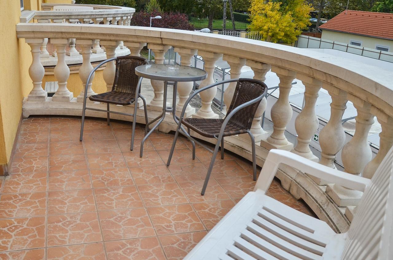 Kastely Panzio Hotel Hajduszoboszlo Exterior photo